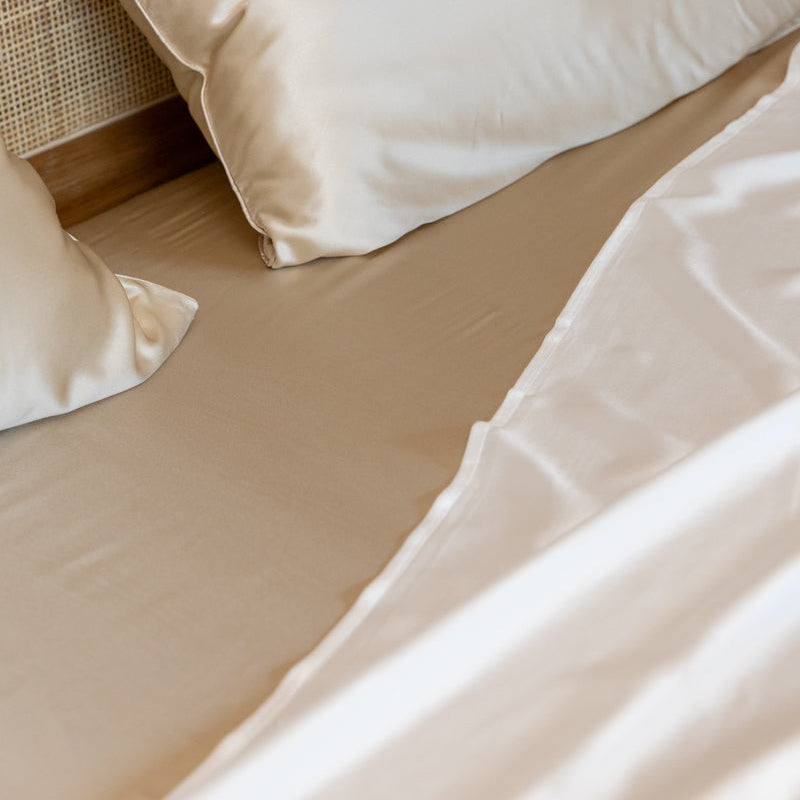 CELESTIA – Drap plat en soie de mûrier 100% pure – Luxe, douceur & confort de sommeil