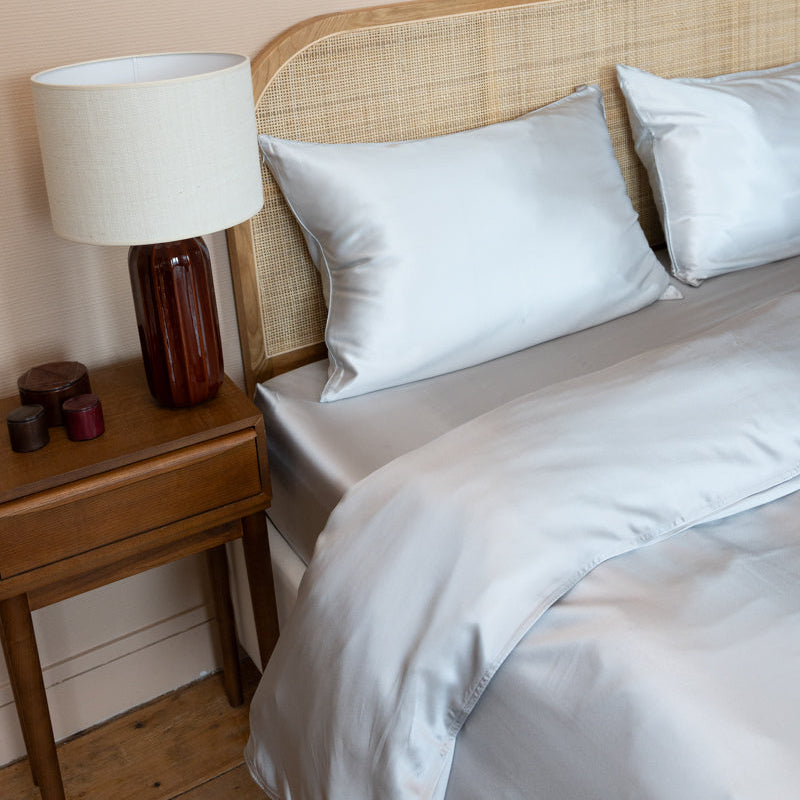 OPHELIA – Drap housse en soie de mûrier 100% pure – Luxe, confort & peau protégée